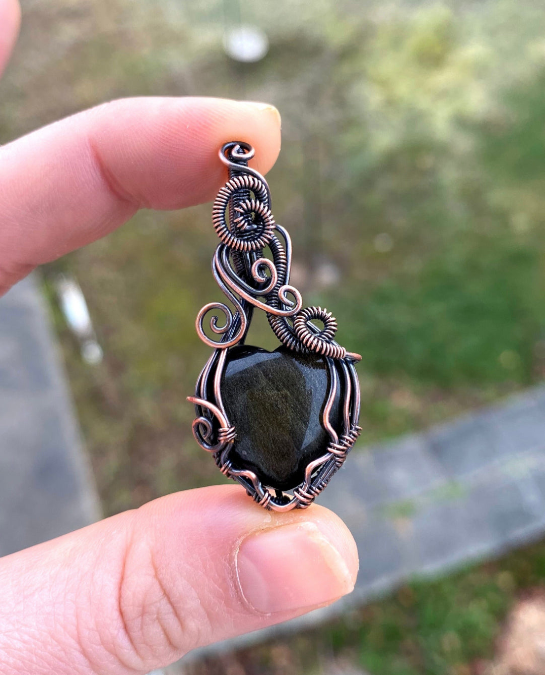 Gold Sheen Obsidian Heart