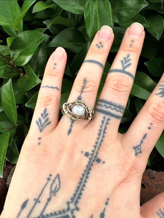 Moonstone Ring (us size 7)