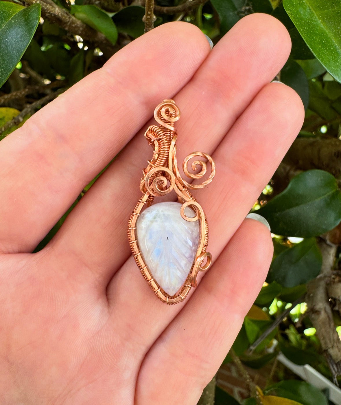 Moonstone Leaf