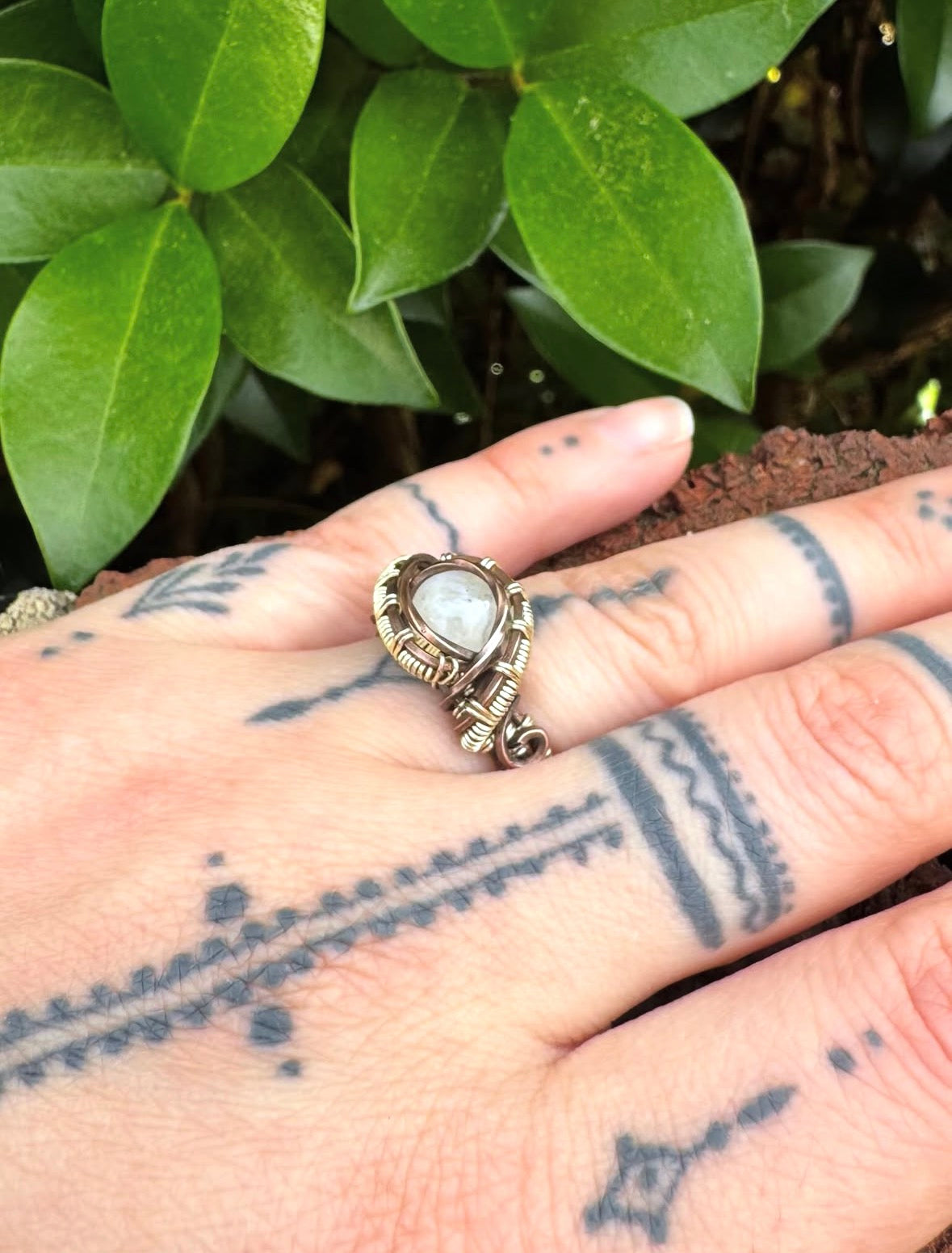 Moonstone Ring (us size 7)